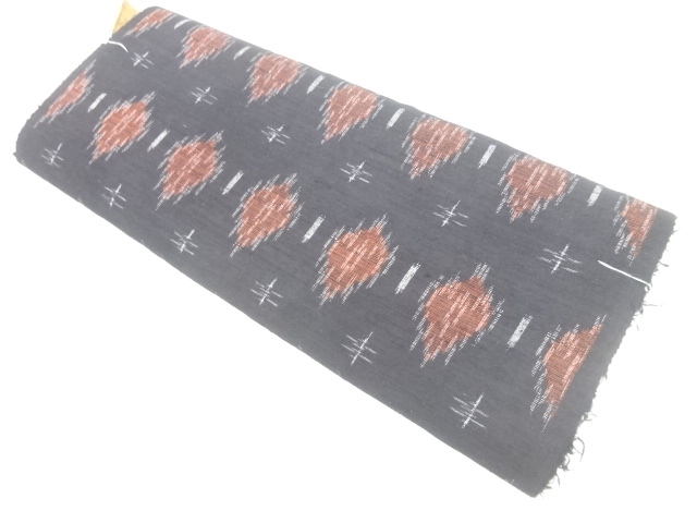 アンティーク　手織り紬抽象模様織出し着物洗い張り